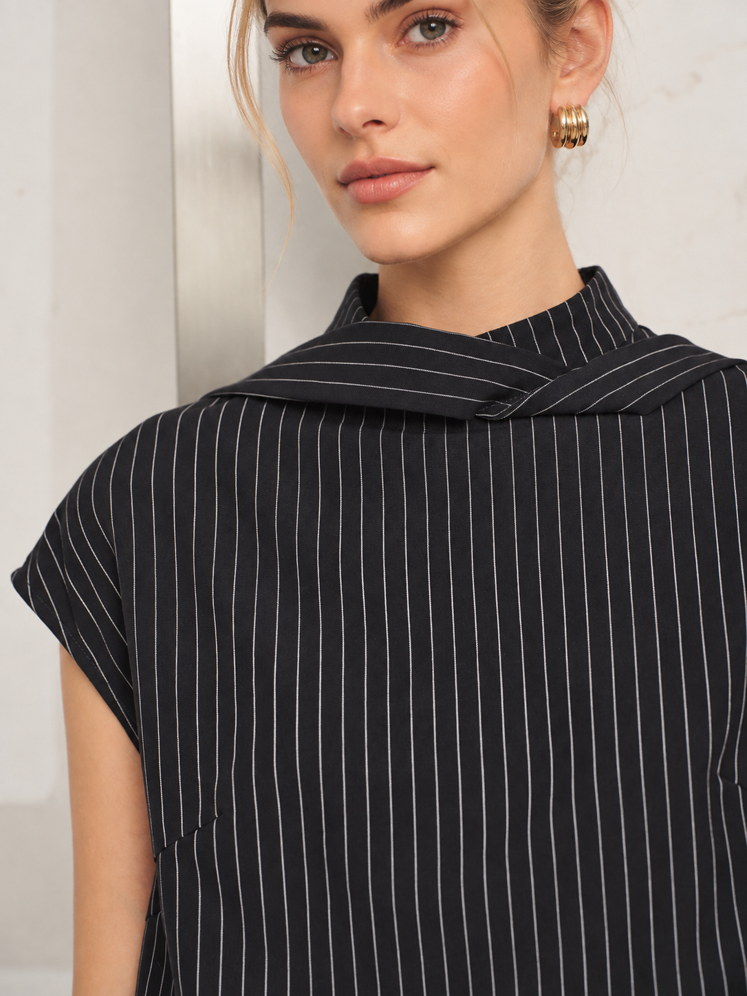 Folded Collar Pinstripe Top Wrap Pants Set