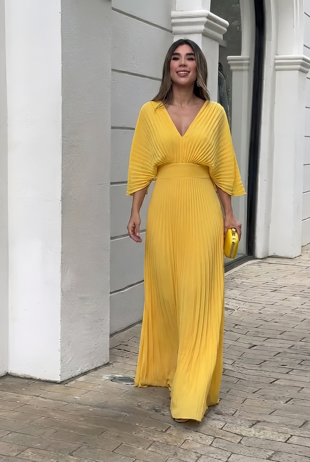Serelina Pleated Elegance Maxi Dress