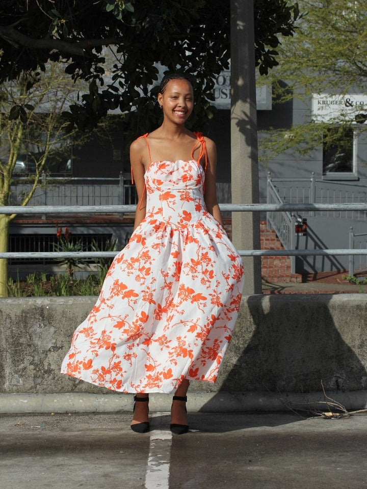 Serelina Sweetheart Strap Maxi Dress